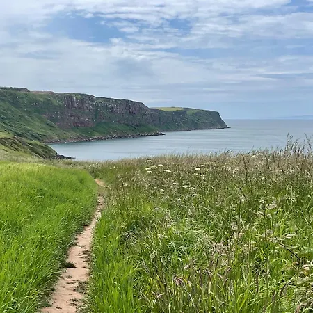 Apartment Harbour View - 1 Bedroom - Sleeps 2 *