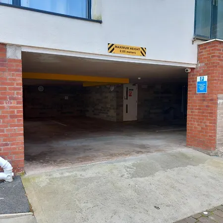 Harbour View - 1 Bedroom - Sleeps 2 *