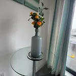 Harbour View - 1 Bedroom - Sleeps 2 *