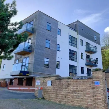 Harbour View - 1 Bedroom - Sleeps 2 *
